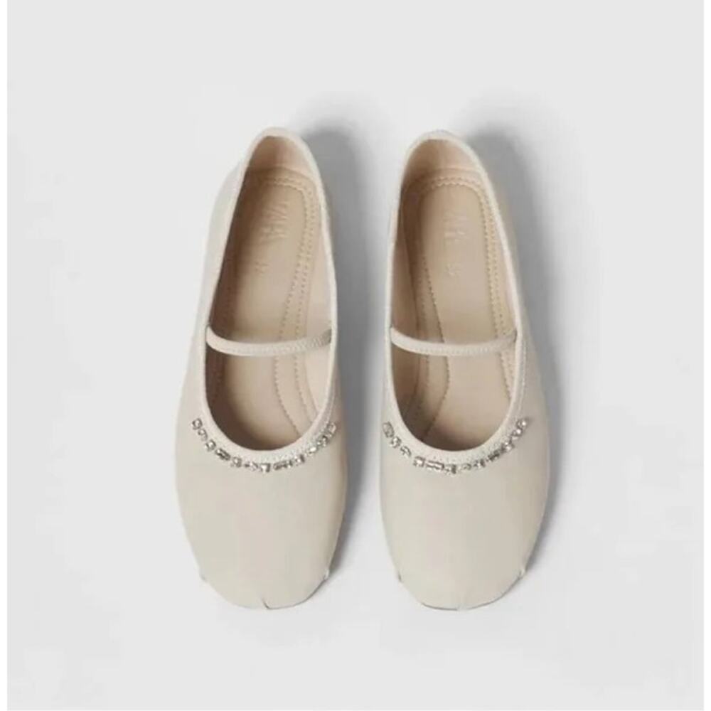 Zara Girls Ballet Flats size 32